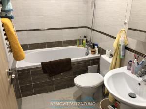 Pronájem bytu 2+kk, Znojmo, Kuchařovická, 38 m2