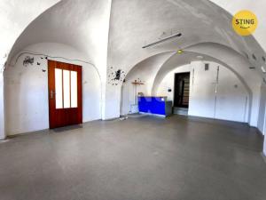 Pronájem obchodního prostoru, Brtnice, nám. Svobody, 40 m2