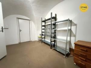 Pronájem obchodního prostoru, Brtnice, nám. Svobody, 40 m2