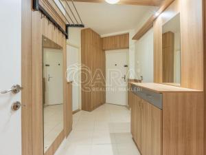 Pronájem bytu 2+1, Praha, U družstva Repo, 70 m2
