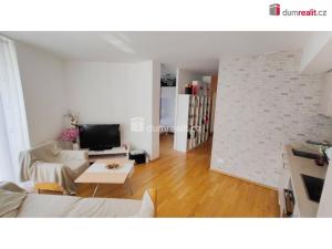 Pronájem bytu 2+kk, Praha - Žižkov, Pitterova, 55 m2