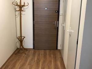 Pronájem bytu 2+1, Praha - Kamýk, Smotlachova, 44 m2