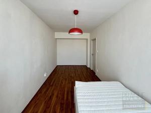 Pronájem bytu 3+kk, Praha - Vršovice, Tádžická, 86 m2