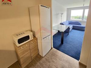 Pronájem bytu 2+kk, Kolín, Rimavské Soboty, 42 m2
