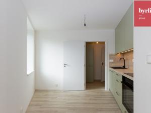 Prodej bytu 1+kk, Opava, Rolnická, 29 m2