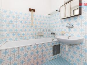 Prodej rodinného domu, Sezemice, Stavbařů, 228 m2