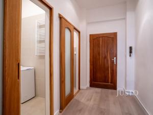 Pronájem bytu 2+1, Praha - Vinohrady, Americká, 46 m2