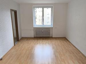 Prodej bytu 2+1, Sokolov, Sokolovská, 52 m2