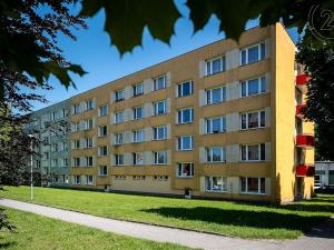 Prodej bytu 2+1, Třeboň - Třeboň II, Hliník, 64 m2