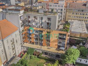 Prodej bytu 2+kk, Praha - Holešovice, Na Maninách, 71 m2