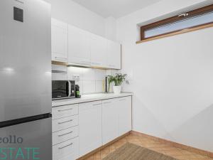 Prodej bytu 2+kk, Praha, Na Maninách, 71 m2