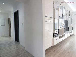 Prodej rodinného domu, Dubenec, 250 m2