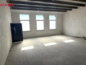 Prodej výrobních prostor, Humpolec, Nádražní, 1924 m2