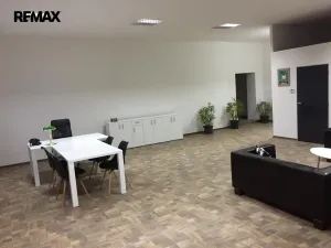 Prodej výrobních prostor, Humpolec, Nádražní, 1924 m2