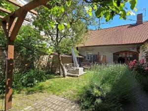 Prodej bytu 3+1, Dobříš, Mírové náměstí, 59 m2