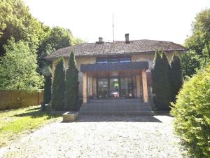 Prodej rodinného domu, Mikulovice, 380 m2