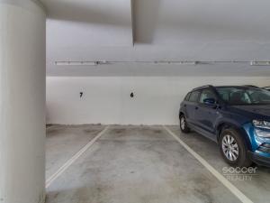 Pronájem garážového stání, Praha - Letňany, Stará náves, 15 m2