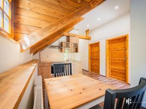 Pronájem bytu 2+1, Květnice, Na Ladech, 45 m2