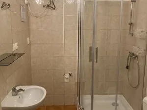 Pronájem bytu 2+kk, Brno, Štefánikova, 53 m2