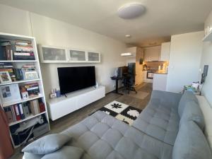 Pronájem bytu 2+kk, Praha - Háje, Plickova, 42 m2