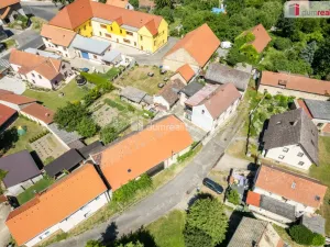 Prodej rodinného domu, Bechlín, 180 m2