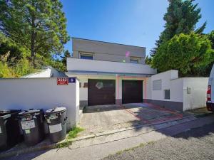 Pronájem bytu 4+kk, Praha - Smíchov, Pajerova, 145 m2