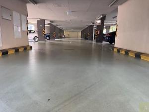 Pronájem garážového stání, Praha - Stodůlky, Svitákova, 10 m2