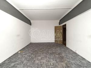 Prodej bytu 2+1, Ostrava - Poruba, Nálepkovo náměstí, 61 m2