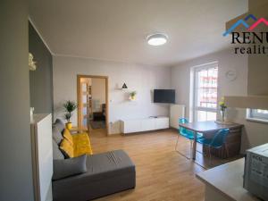 Pronájem bytu 2+kk, Benátky nad Jizerou - Benátky nad Jizerou II, náměstí 17. listopadu, 36 m2