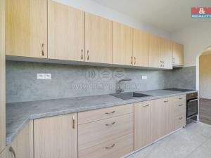 Prodej bytu 3+1, Maletín - Starý Maletín, 68 m2