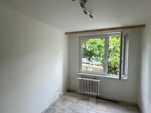 Pronájem bytu 2+kk, Praha - Řepy, Bazovského, 44 m2