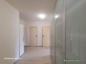 Pronájem bytu 3+1, Praha - Chodov, Doubravická, 65 m2