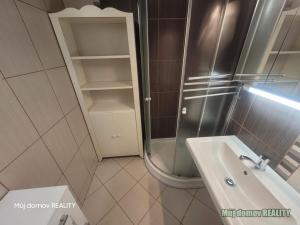 Pronájem bytu 3+1, Praha - Chodov, Doubravická, 65 m2