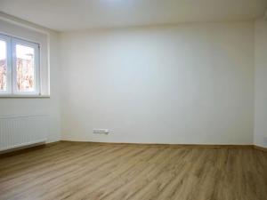 Pronájem kanceláře, Poděbrady, Hakenova, 10 m2