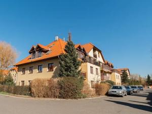Pronájem bytu 2+kk, Jesenice, Mezi Domy, 54 m2