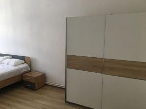 Pronájem bytu 3+1, Praha - Nové Město, Zlatnická, 70 m2