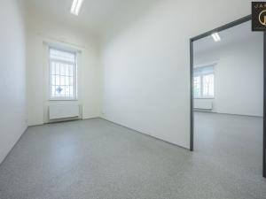 Pronájem kanceláře, Kladno, Huťská, 785 m2