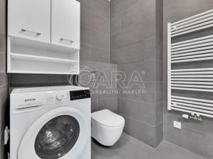 Pronájem bytu 1+kk, Praha - Holešovice, Tusarova, 28 m2