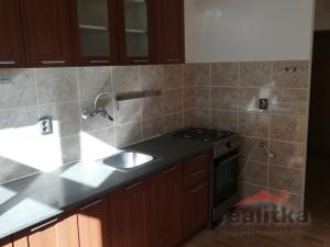 Pronájem bytu 2+1, Opava, Kasárenská, 61 m2