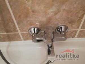 Pronájem bytu 2+1, Opava, Kasárenská, 61 m2