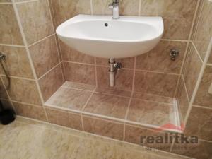 Pronájem bytu 2+1, Opava, Kasárenská, 61 m2