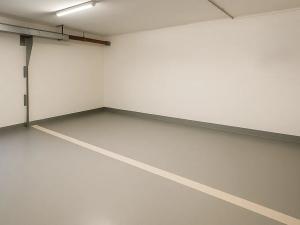 Prodej garáže, Praha, Jeřabinová, 32 m2