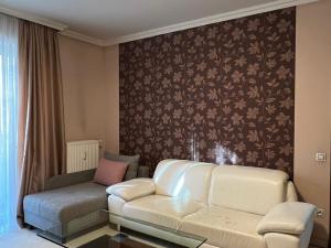 Pronájem bytu 2+kk, Karlovy Vary, Jateční, 47 m2