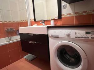 Pronájem bytu 2+kk, Karlovy Vary, Jateční, 47 m2