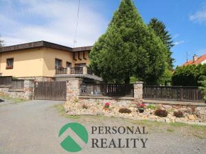 Prodej rodinného domu, Sazená, 225 m2