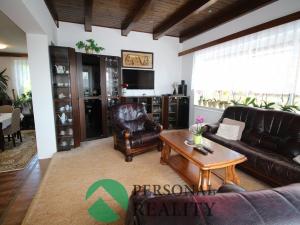 Prodej rodinného domu, Sazená, 225 m2