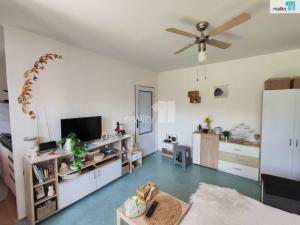 Pronájem bytu 1+kk, Pardubice - Polabiny, Lidická, 34 m2