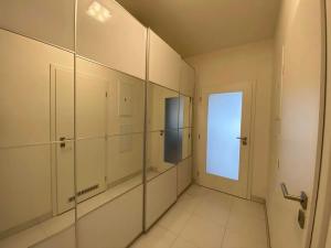 Pronájem bytu 2+kk, Praha - Hrdlořezy, Učňovská, 65 m2