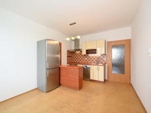 Pronájem bytu 2+kk, Praha - Zbraslav, Neumannova, 40 m2