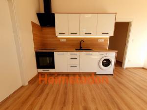 Pronájem bytu 2+kk, Ostrava - Poruba, Porubská, 41 m2